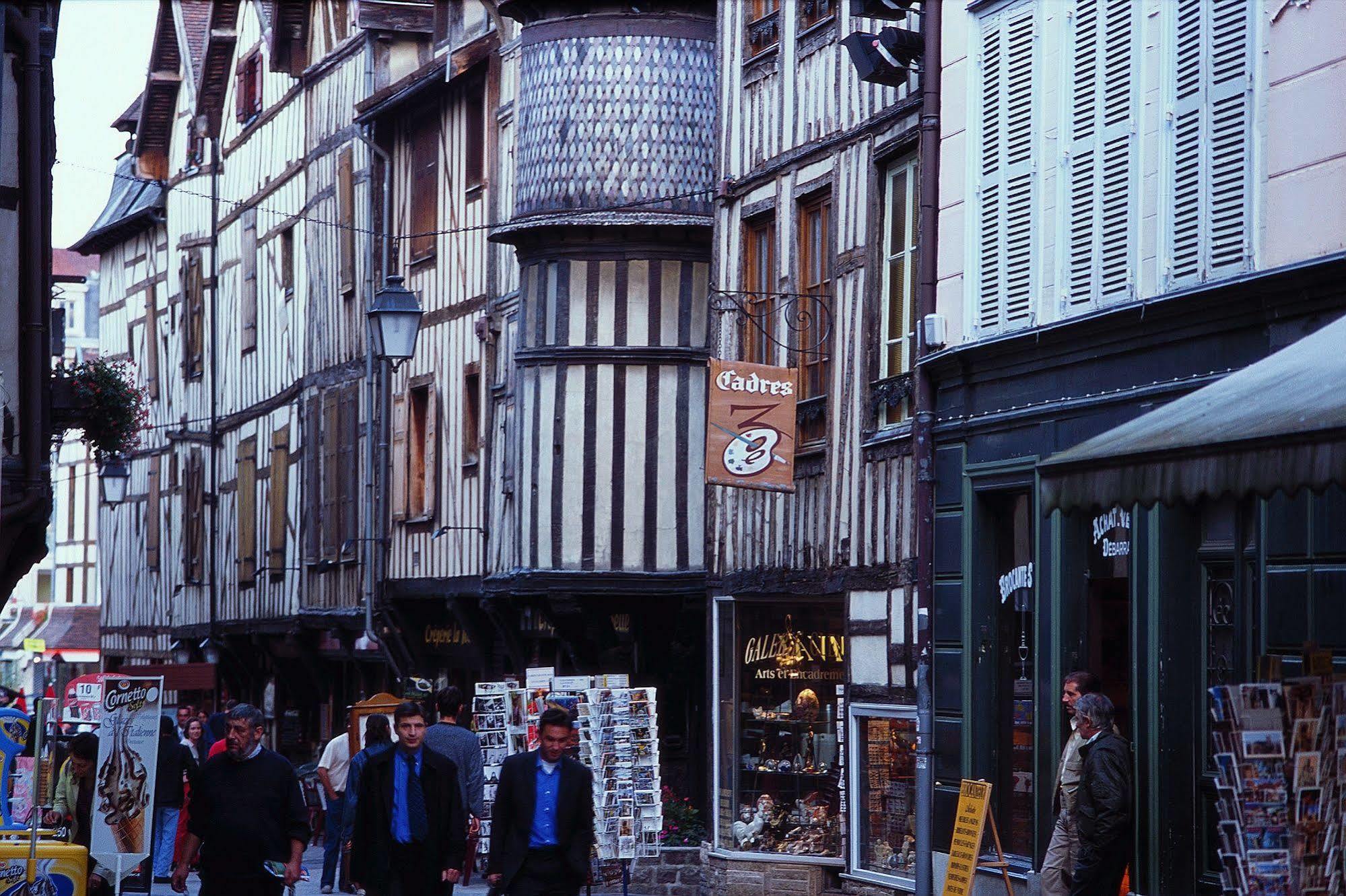 B&B Hotel Troyes Centre Luaran gambar